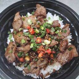 ข้าว(เนื้อหมัก)ผัดพริกเกลือ