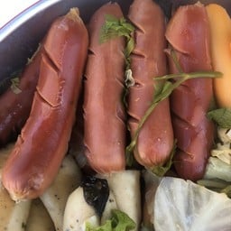 ติม ตัง ลูกชิ้นนึ่ง ข้าง รพ.สุรินทร์