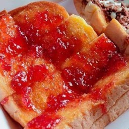 ปังปิ้งสตอเบอรี่