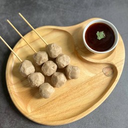 ลูกชิ้นเนื้อ (ทอด)