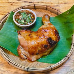 ไก่ย่าง X น้ำจิ้มแจ่วอีสาน