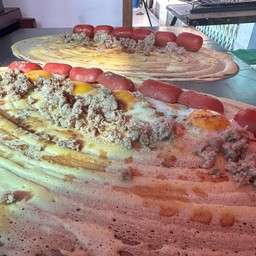 เป็นชิ้นใหญ่ทั้งหมด