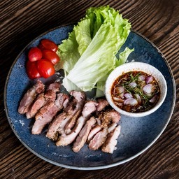 ทอดๆ-ย่างๆ ร้านแรก