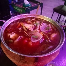 โครตหอย+เล้งแซ่บ หน้าตลาดล้านเมือง