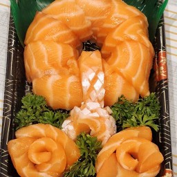 ร้านปลาดิบนะ