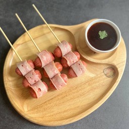 แฮมไก่สามชั้นพันฮอทดอก (ทอด)