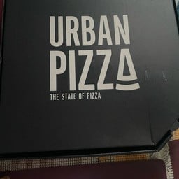Urban Pizza พิซซ่า ซอยลาซาล