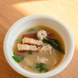 White Mugwort Pork Blood Soup