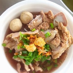 ก๋วยเตี๋ยวป๊อกป๊อกนายกร