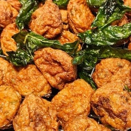 ทอดมันพันล้าน ตลาดหัวมุม