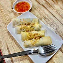 ปากหม้อใข่ม้วน