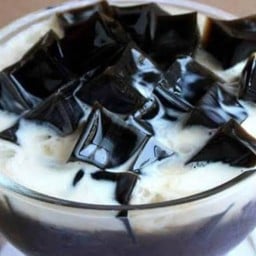 เฉาก๋วยนมสด