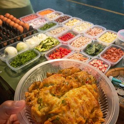 ข้าวไข่บุฟเฟ่ต์