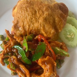 พริกแกงหมูชิ้น-ไข่เจียว-ราดข้าว