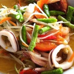 ส้มตำปลาหมึกปลาร้า
