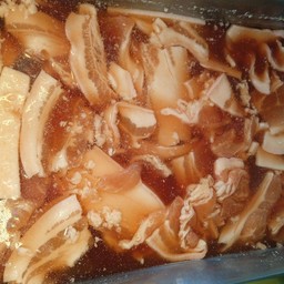 ร้อยล้านหมูกะทะ สาขา3