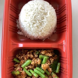 พริกแกงหมูสับ-ราดข้าว