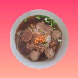ก๋วยเตี๋ยวเนื้อ