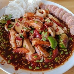 ยำมั้ยจ๊ะ Yummaija ปากเกร็ด