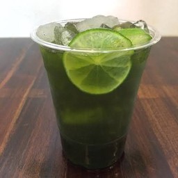 ชาเขียวน้ำผึ้งมะนาว