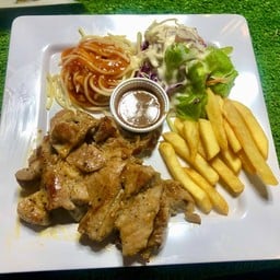 สเต๊กบ้านเฮา สาขา62บล็อก Steak loung may