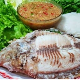 ปลาเผาราชพฤกษ์