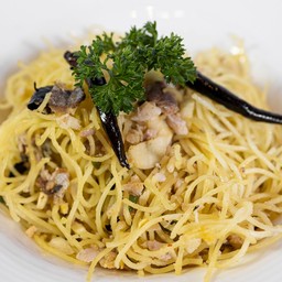 สปาเก็ตตี้ปลาเค็ม (angel hair)