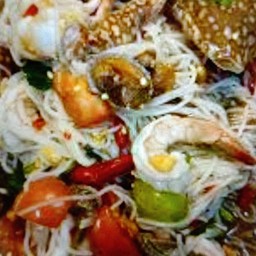 ตำขนมจีนปูม้าปลาร้านัวๆ