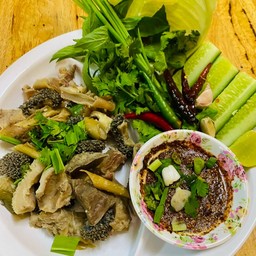 ลวกจิ้มเครื่องในเนื้อ