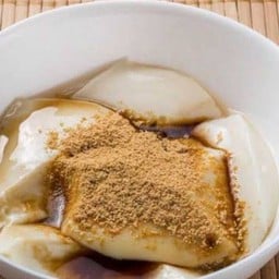 เนื้อเต้าฮวยน้ำตาลโอทึ้ง
