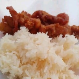 ข้าวเหนียวหมูทอด +หมูแดดเดียว