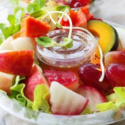 สลัดพรีเมี่ยม by ฟาร์มลุงวัฒน์ -