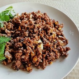 ผัดหมูหนำเลี้ยบ