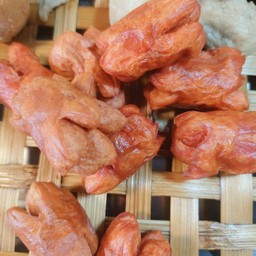 อร่อยไม่ซ้ำแบบอร่อยวันละแบบลูกชิ้นฮอตระเบิด