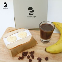 Pancake Sandwich Choco Banana Single  (แพนเค้ก แซนวิส  ช็อคโก บานาน่า ซิงเกิ้ล)