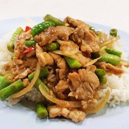 ผัดกะปิราดข้าว