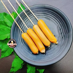 ไส้กรอกไก่หนังกรอบรมควัน