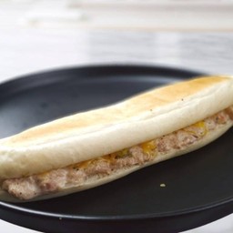 พานินี่สอดไส้ทูน่าคอร์นสลัด