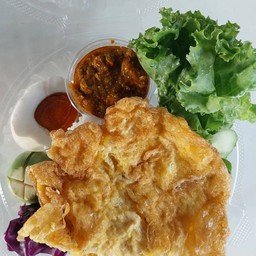 ข้าวน้ำพริกมันปูม้า,ไข่เจียว