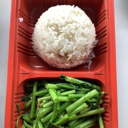 ผักบุ้งไฟแดง-ราดข้าว