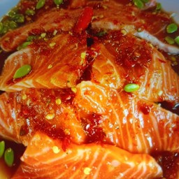 ยำปลาส้มปลาร้า