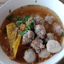 ก๋วยเตี๋ยวน้ำต้มส้ม (ต้มยำไม่ใส่ถั่วลิสง)