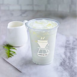 Iced  Vanilla Fresh Milk