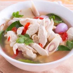 ต้มยำไก่น้ำใส