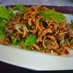 ลาบคั่วหมู