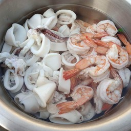 โจ๊กกุ้งใส่ไข่