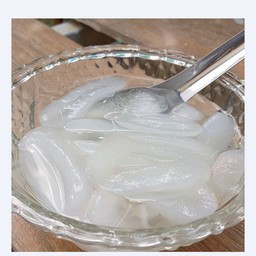 ลูกตาล ลอยแก้ว ขนมหวาน น้ำแข็งใส