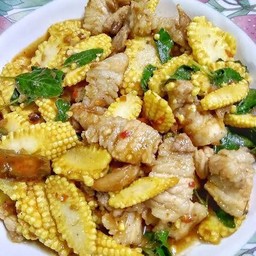 กระเพราข้าวโพดอ่อน(ราดข้าว)🌽