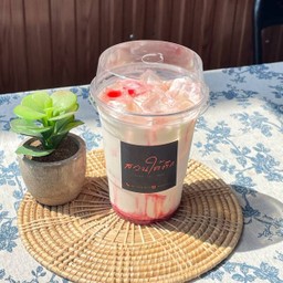 นมสดสตอเบอร์รี่