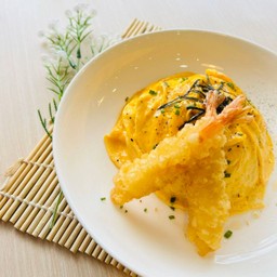 ข้าวญี่ปุ่นไข่ข้นกุ้งเทมปุระ